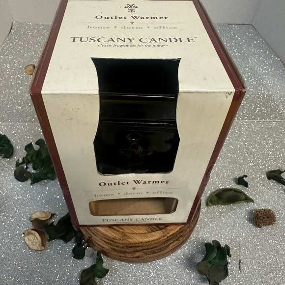 NEW TUSCANY CANDLE / OIL OUTLET WARMER - Picture 2 of 5